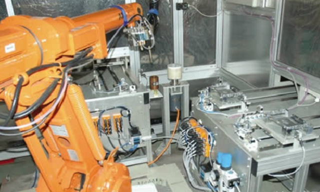 科技是第一生产力,镜头下的富士康自动化车间!